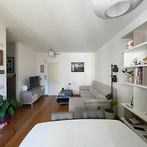 casa-ampere.it-lombardy.com/